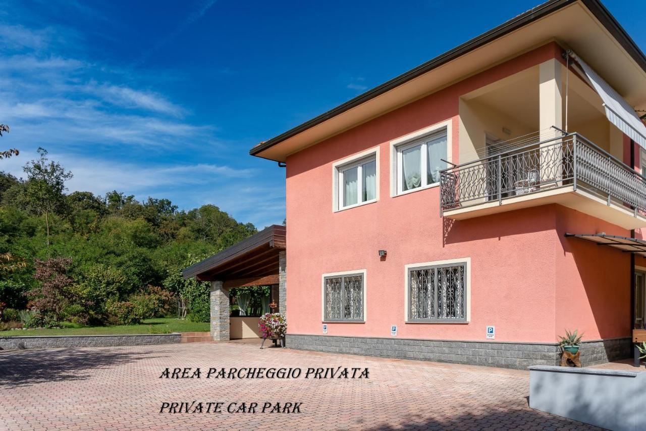 La Rosa Tra I Laghi B&B Meina Zewnętrze zdjęcie